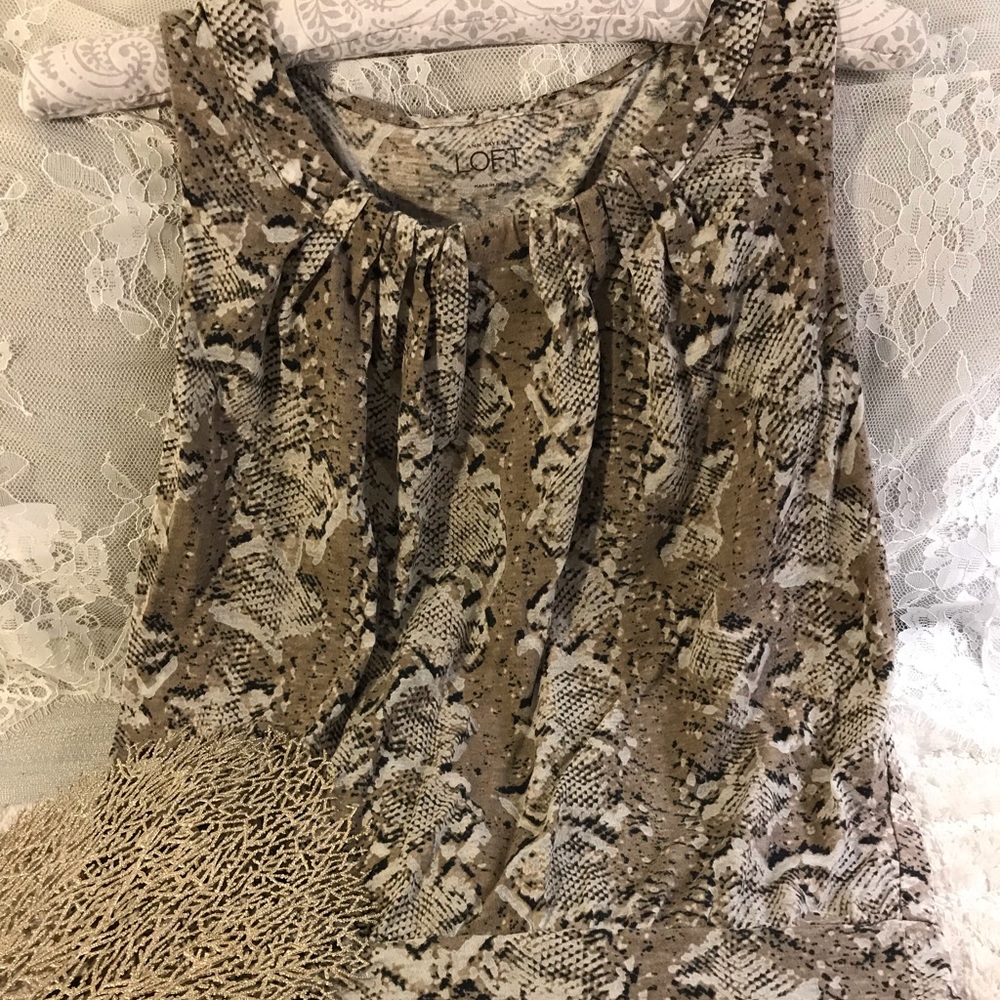 Ann Taylor Loft Shell